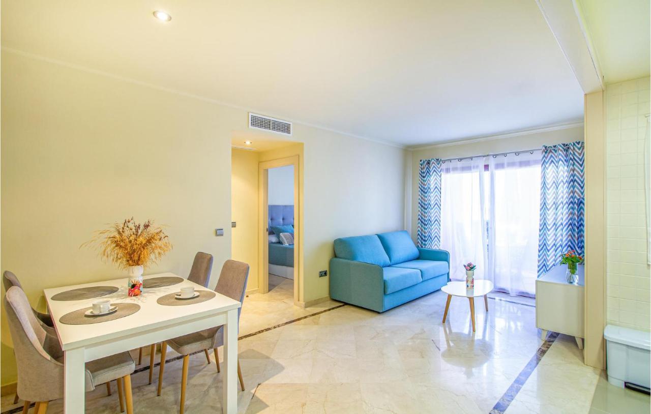 Amazing Apartment In Los Alcazares With Kitchen Bagian luar foto
